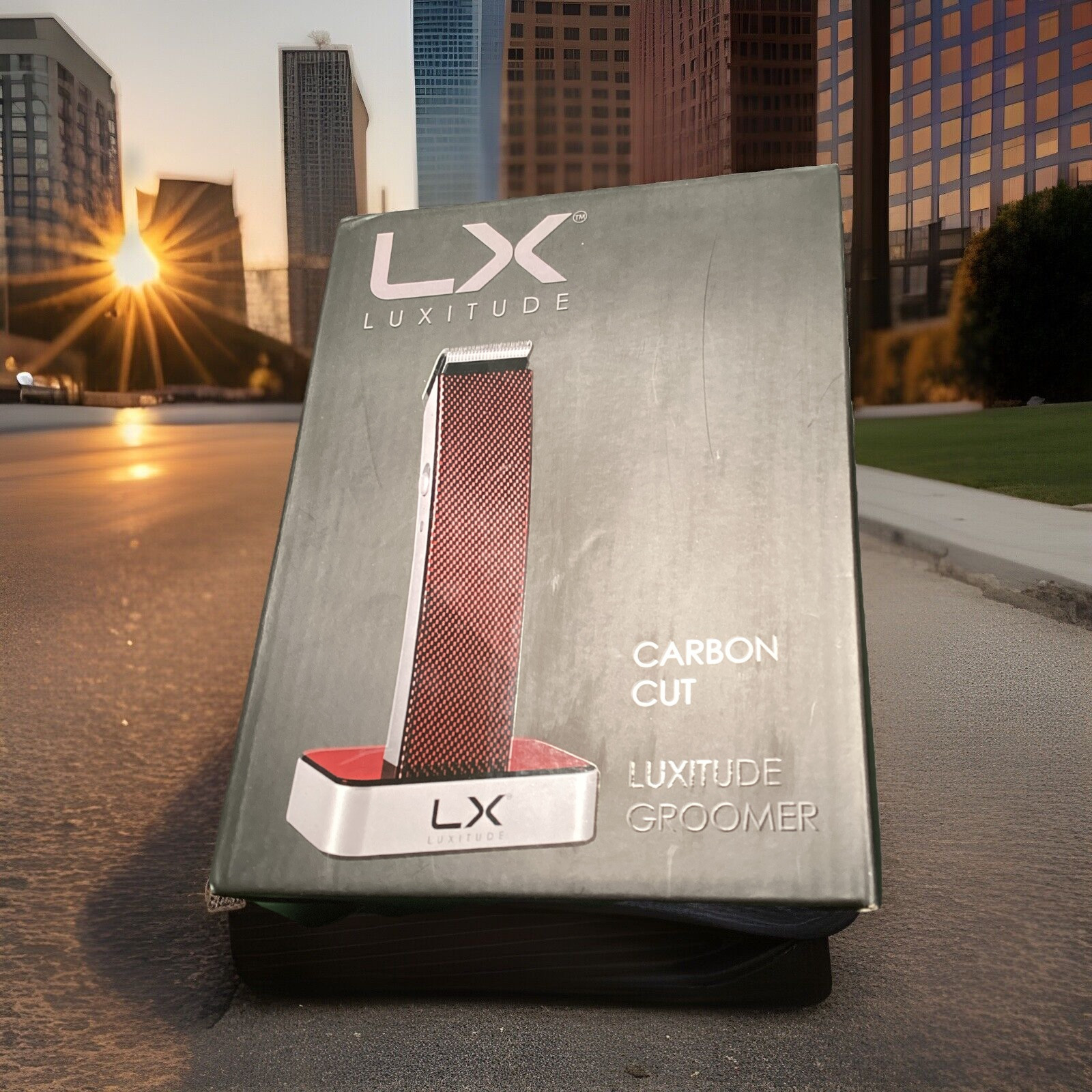 Luxitude Carbon Cut 10 Piece Men’s Grooming Kit in Maroon. NIB
