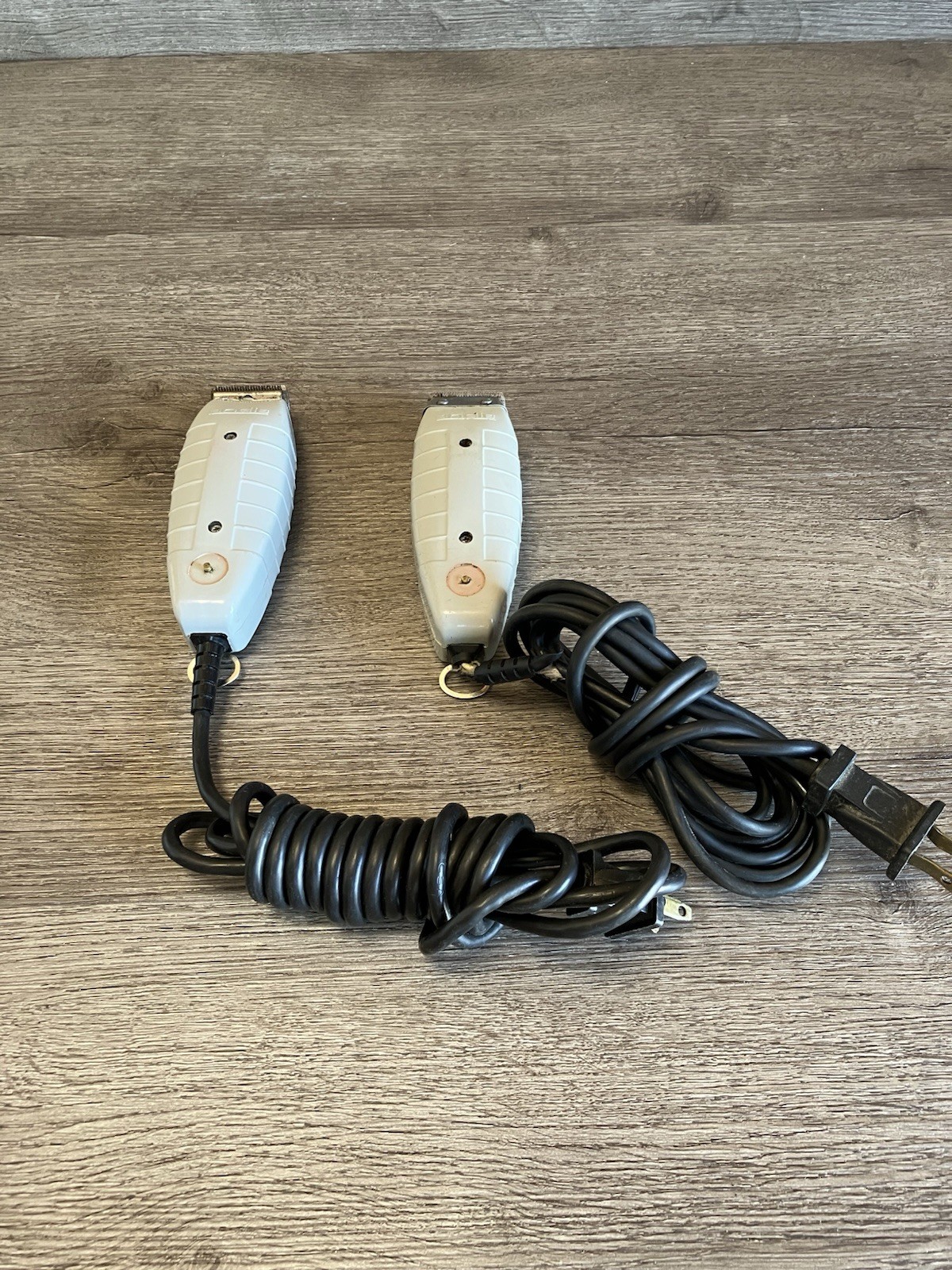 Vintage ANDIS Electric Hair Barber Clippers OUTLINER II model G – 2