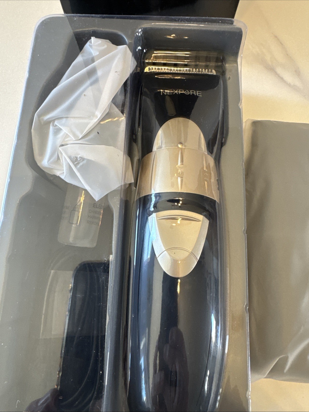 Nexpore Professional Cordless Hair Clipper Model HC-001 Black Gold New With Box
