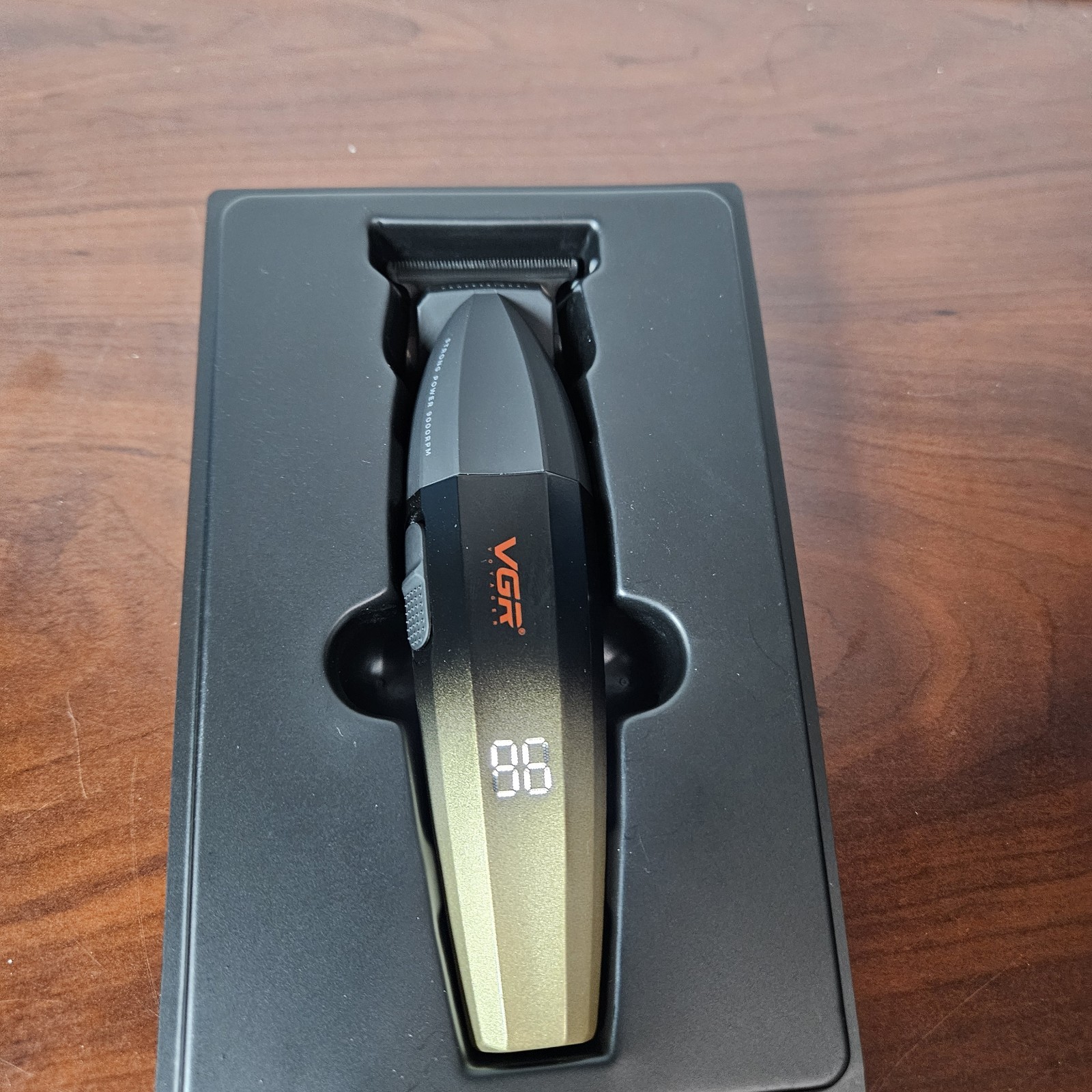 VGR Voyager V-906 Cordless Hair Trimmer USB Charging LED Display Black Gold