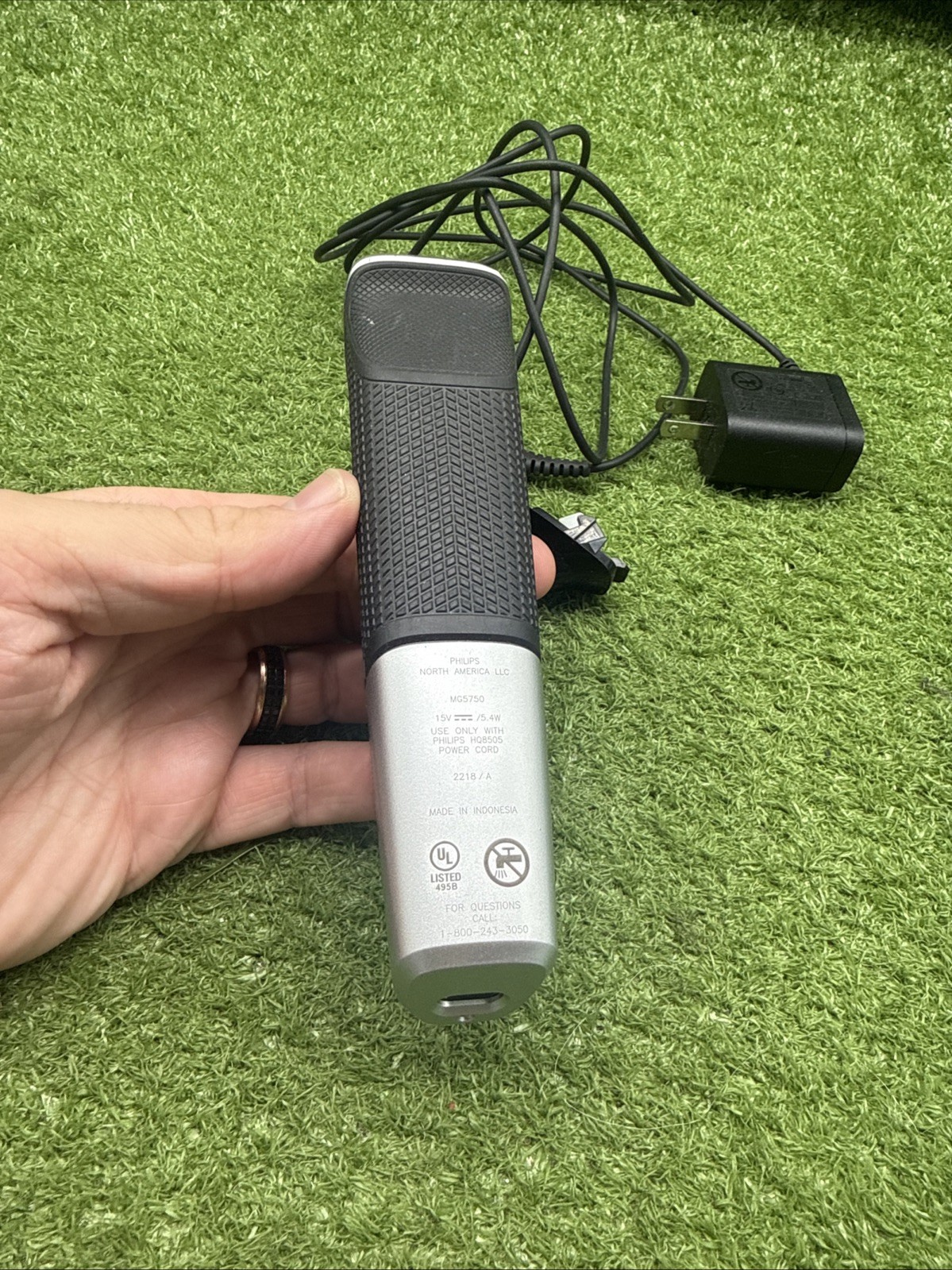 Philips MG5750 Silver & Black Men Rechargeable Grooming Face & Body Trimmer 21
