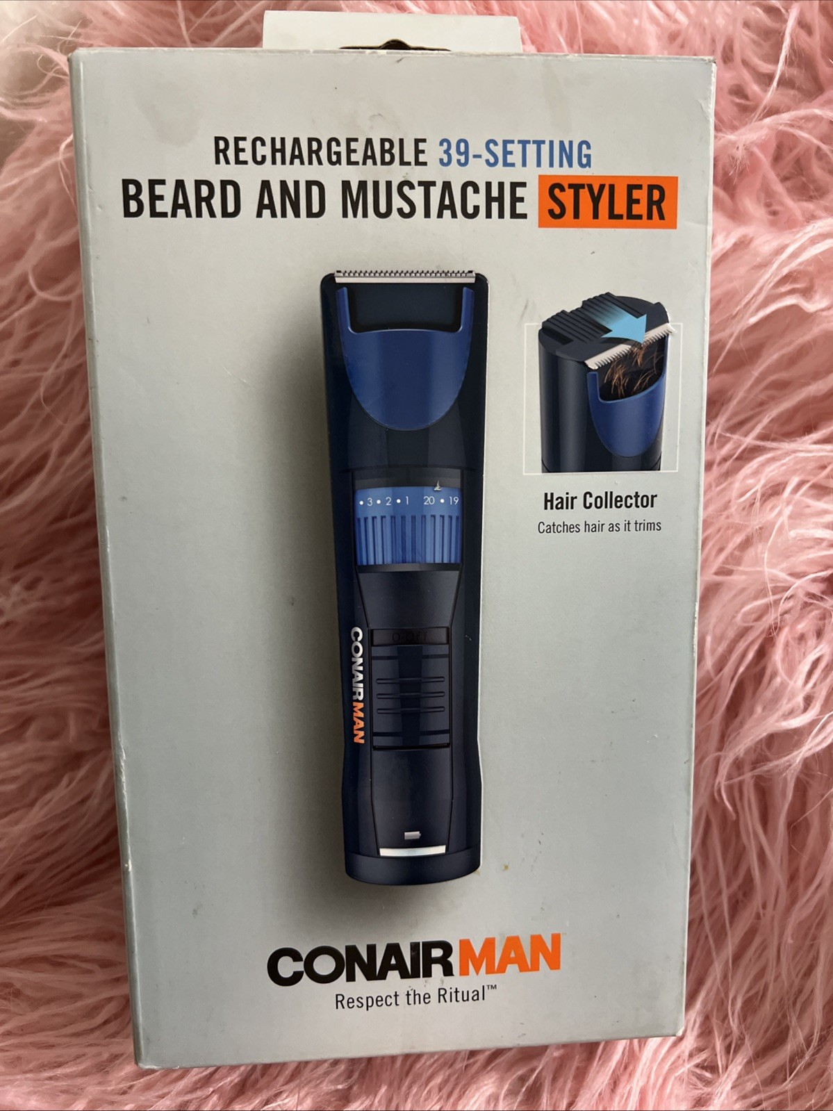 ConairMAN Beard and Mustache Trimmer, Battery Powered Beard and Mustache Trimmer