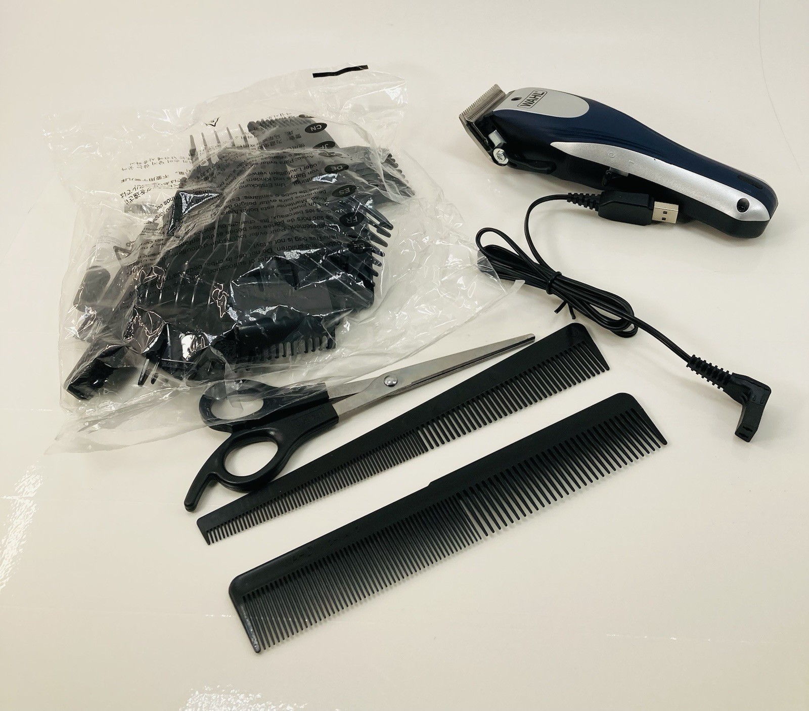 Wahl Lithium Ion Pro 79470 Cordless Hair Clipper Kit New Open Box Complete