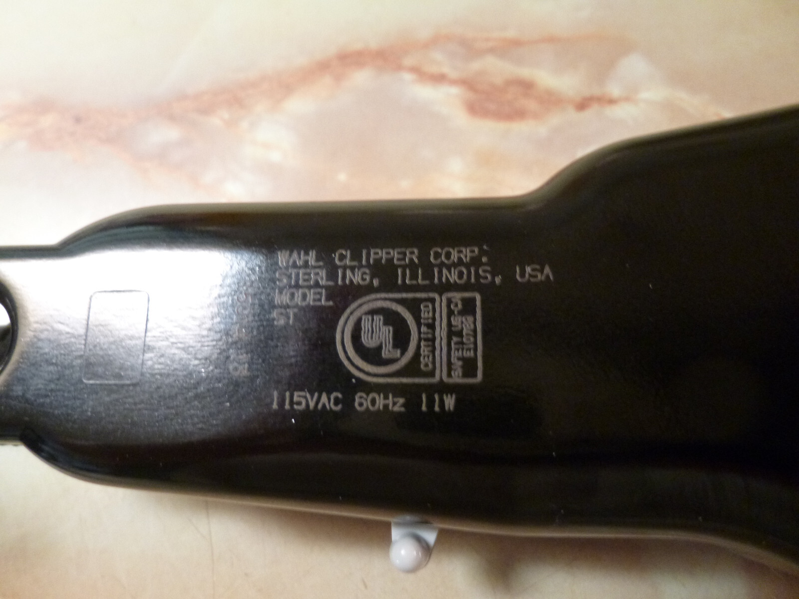 Wahl Designer Model ST Clippers With Attachments