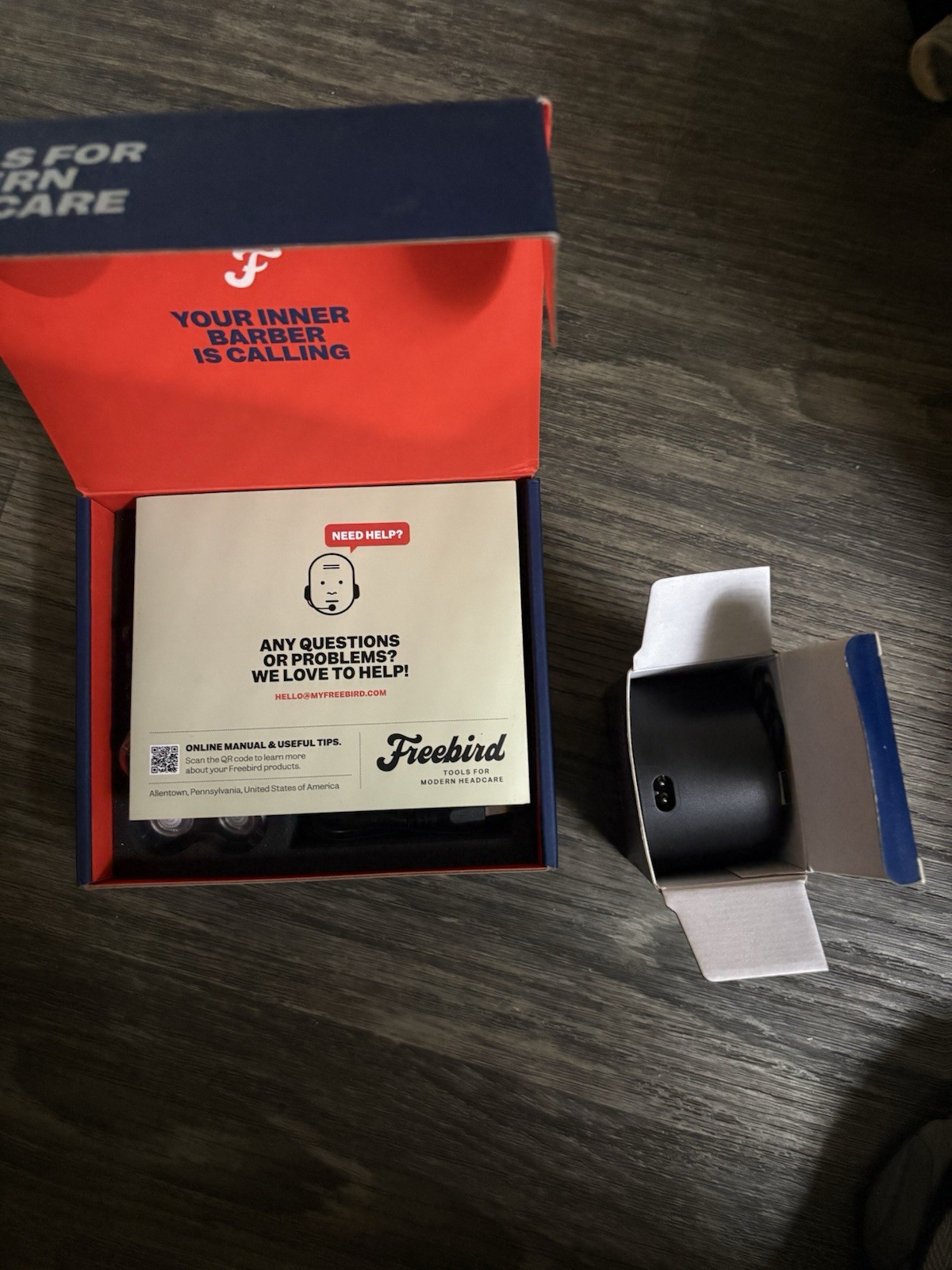 Free Bird Flex Shaving Kit for Men Electric Shaver and Beard Trimmer Charger