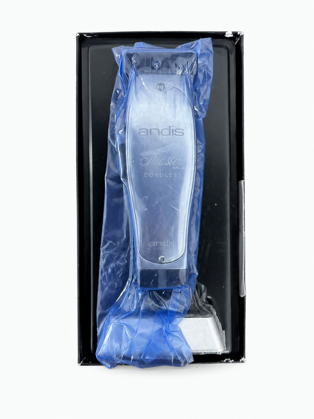 Andis Master Cordless Lithium-Ion Clipper w/ Charging Stand 12480 Open Box (New)