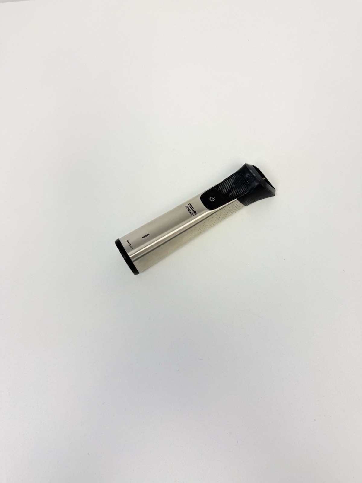 Philips Norelco Multigroom 7000 MG7910 Tested