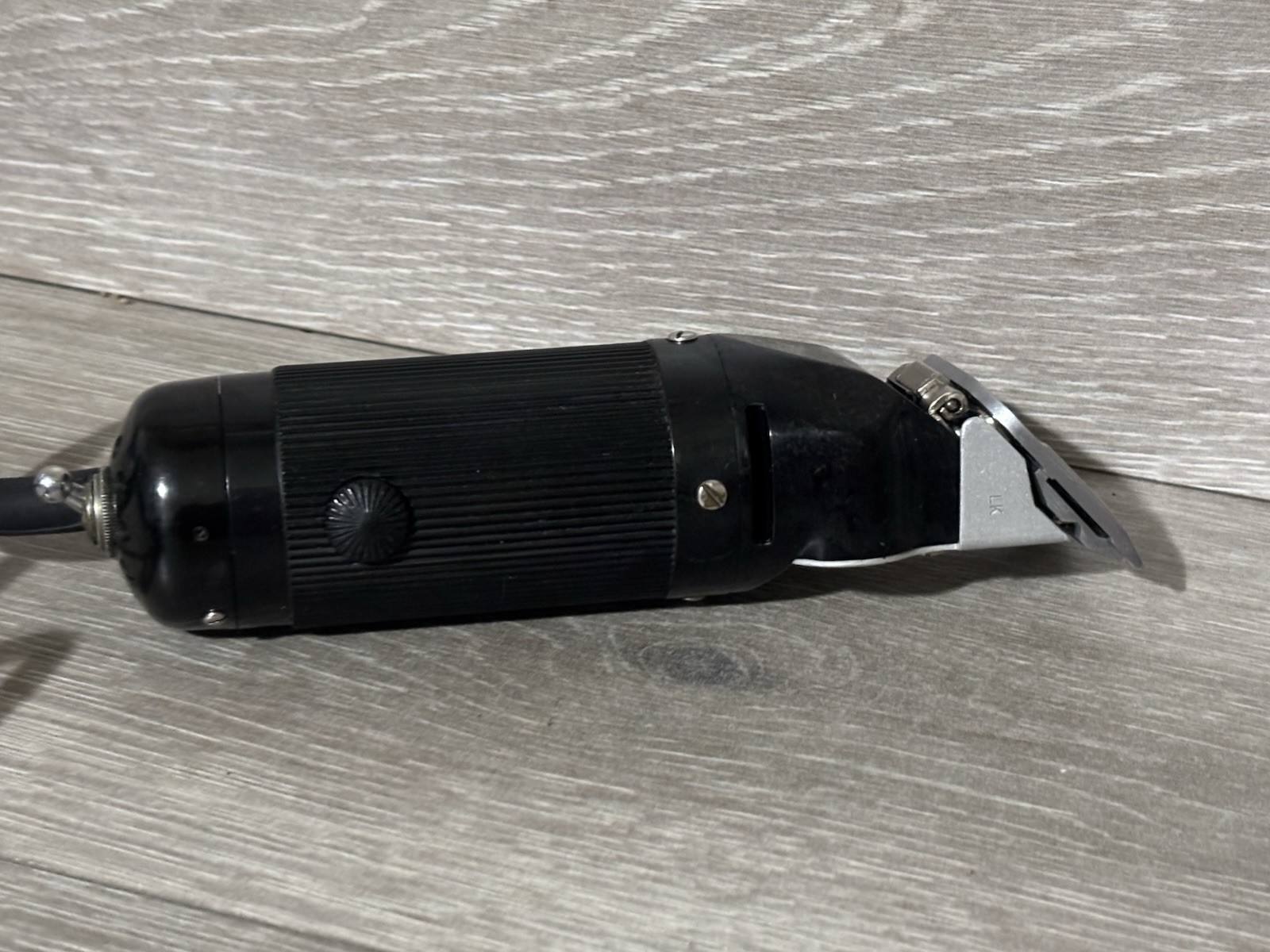 Vintage Oster Hair Clippers-Model 10 Progienic-Heavy Duty WORKING/CLEANED
