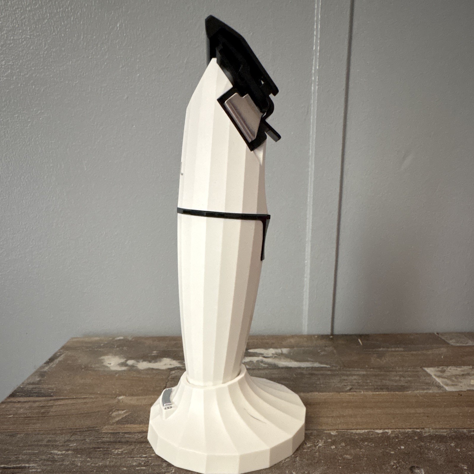 JRL FreshFade 2020C Cordless Rechargeable Hair Clipper White w/ Stand & Guards