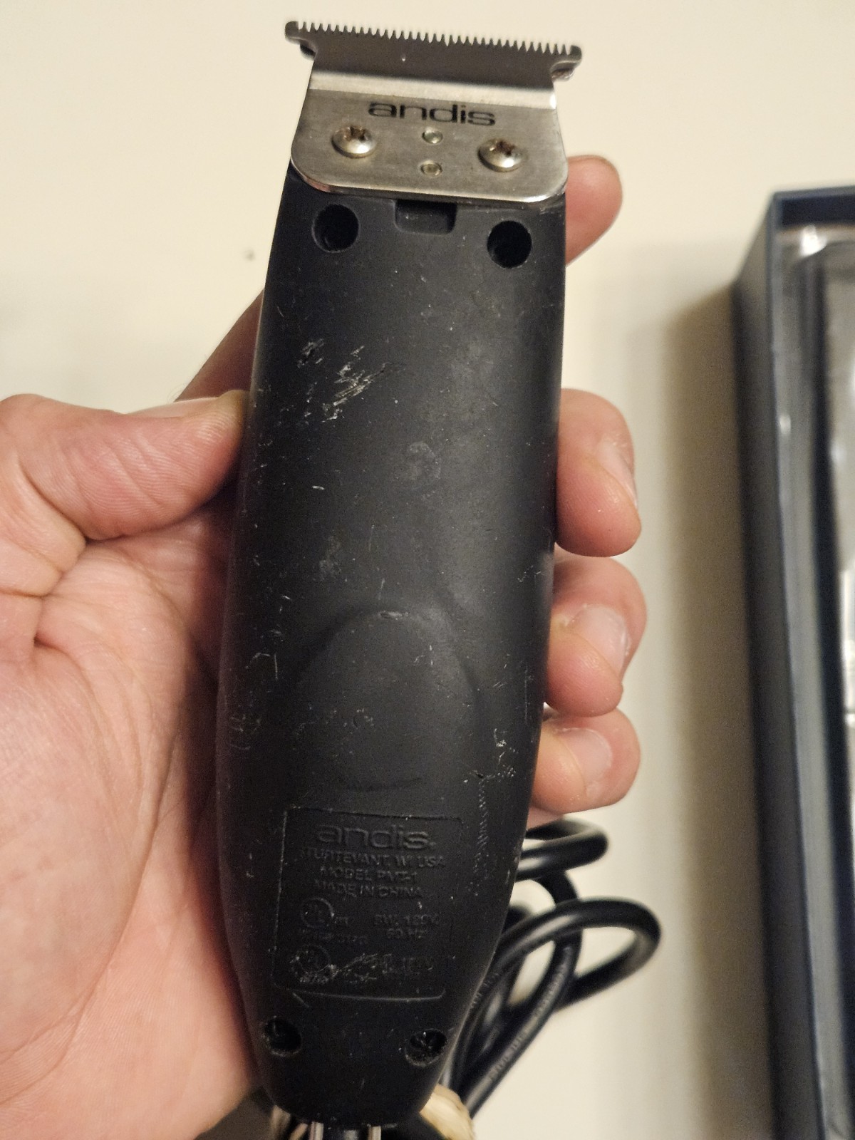 ANDIS Pivot Pro Professional Clippers Corded + T-Blade Close Cut Hair Trimmer