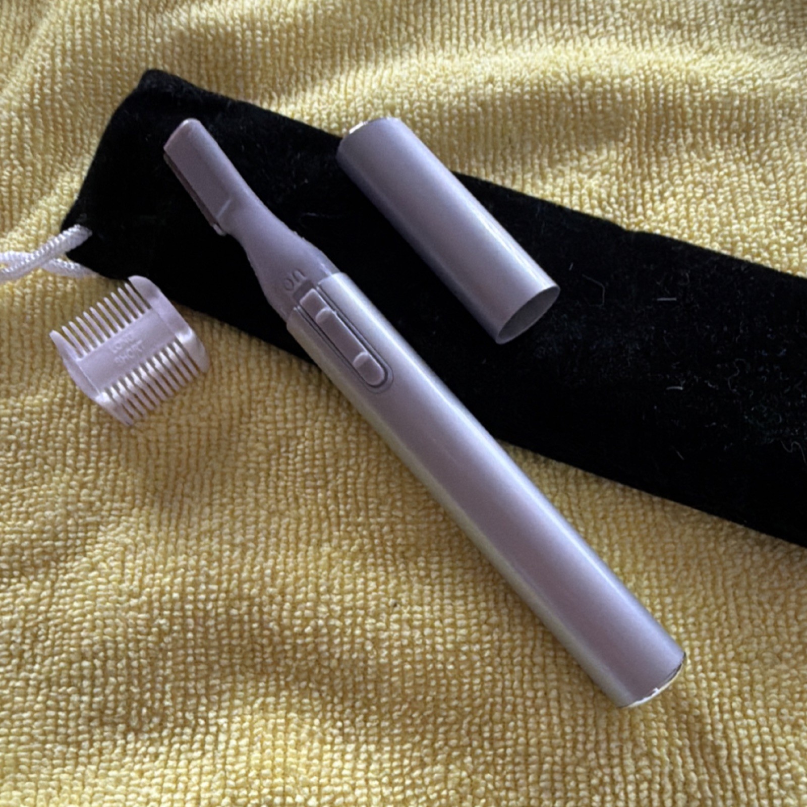 Silver Precision Eyebrow & Face Trimmer with Adjustable Guard & Comb