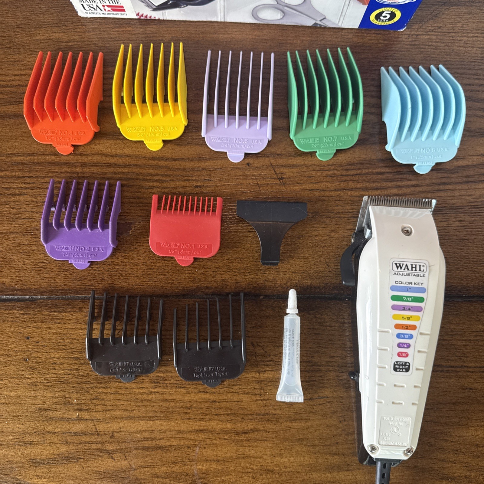 Wahl Color Code 16-Piece Haircut Kit White/Black Clippers Model 79400 USA