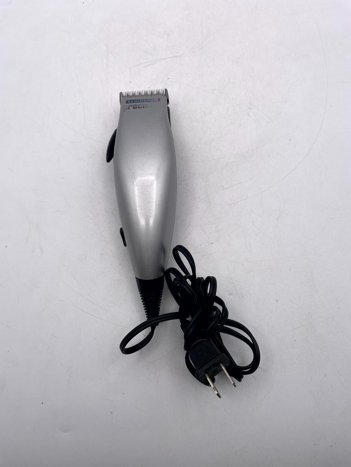 Remington HC-8017 Precision Hair Clipper Trimmer Silver Corded 120 VAC 6.6 Watts