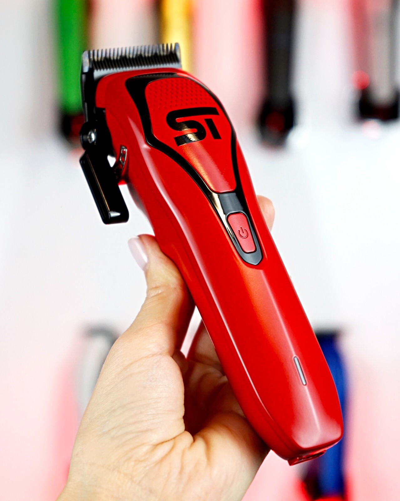 Supreme Trimmer DARKSTAR 72 DLC Taper Clipper w/ Magnetic Vector Motor | Red