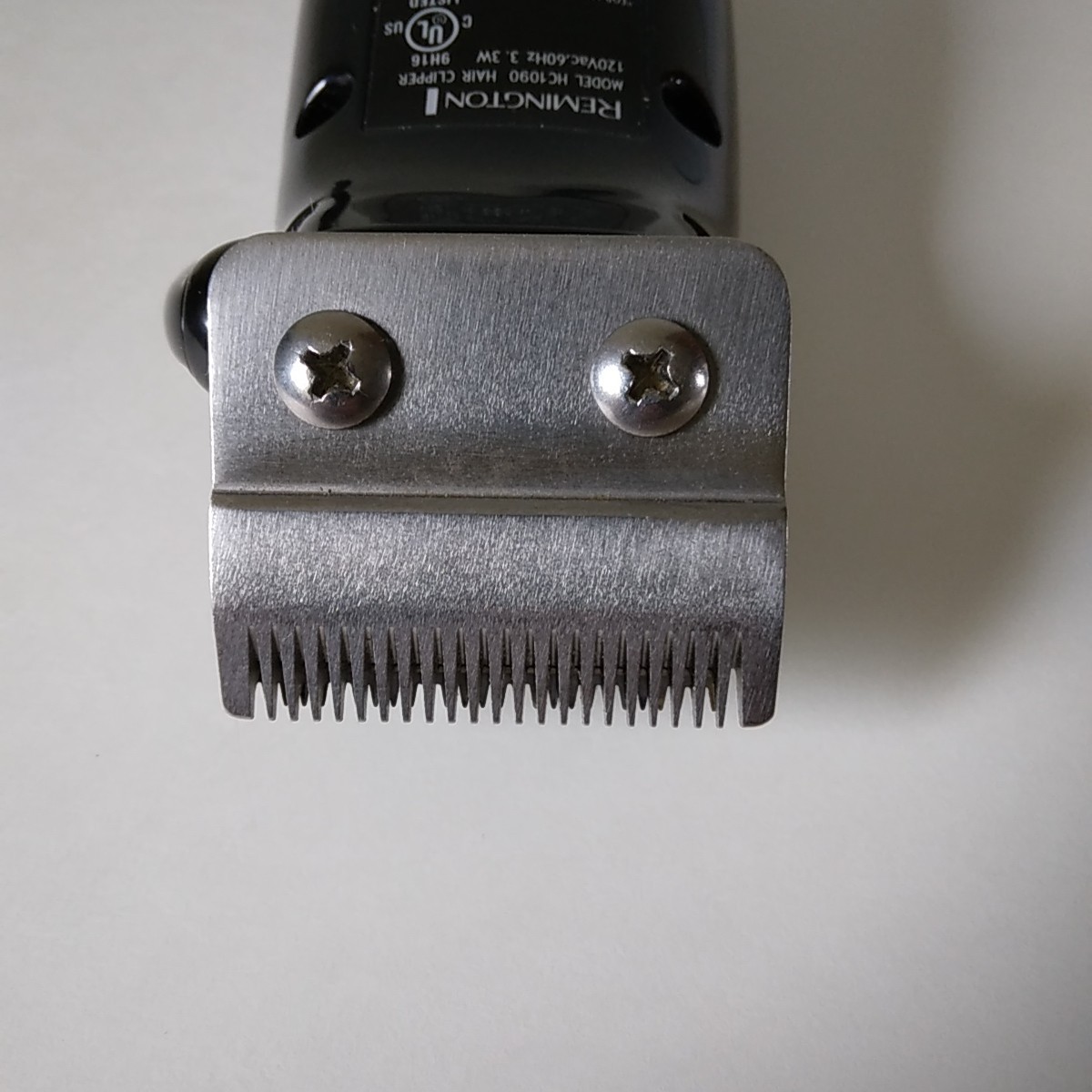 Remington HC1090-Corded Hair Clipper-Clipper Main Unit Only-Works