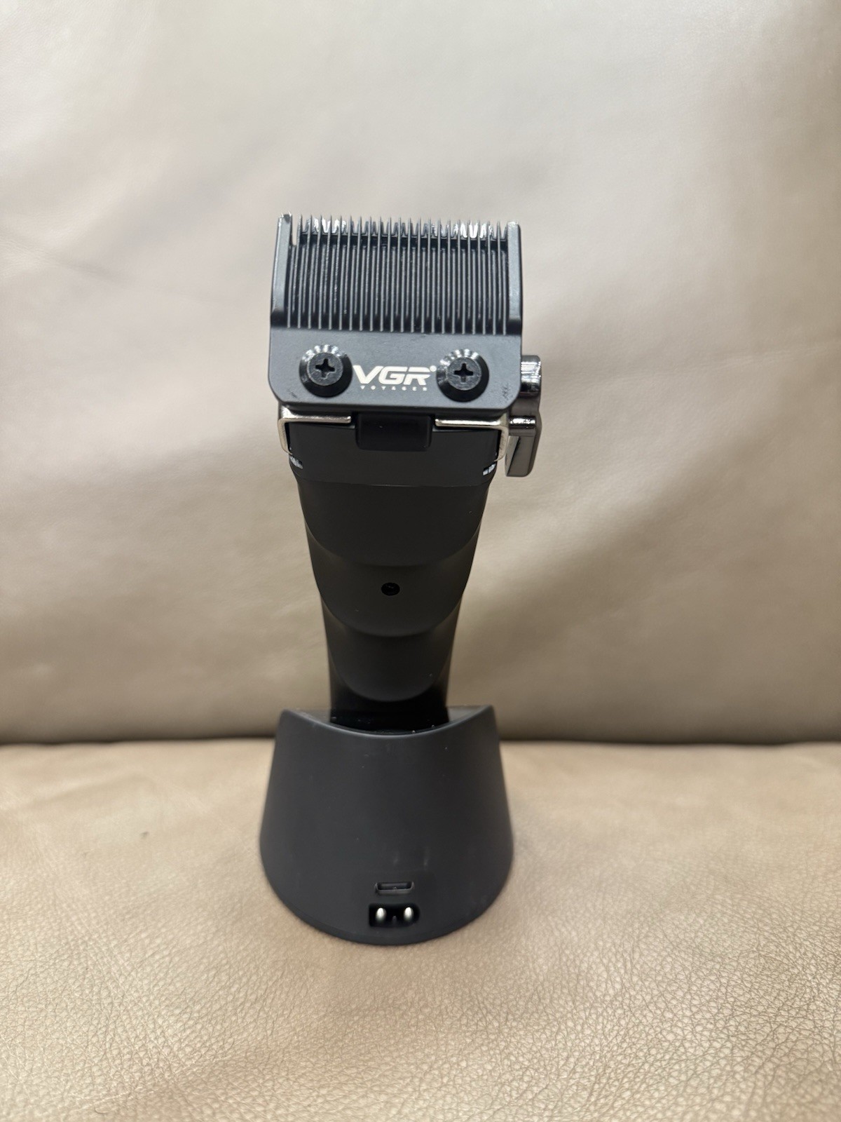 VGR V-880C