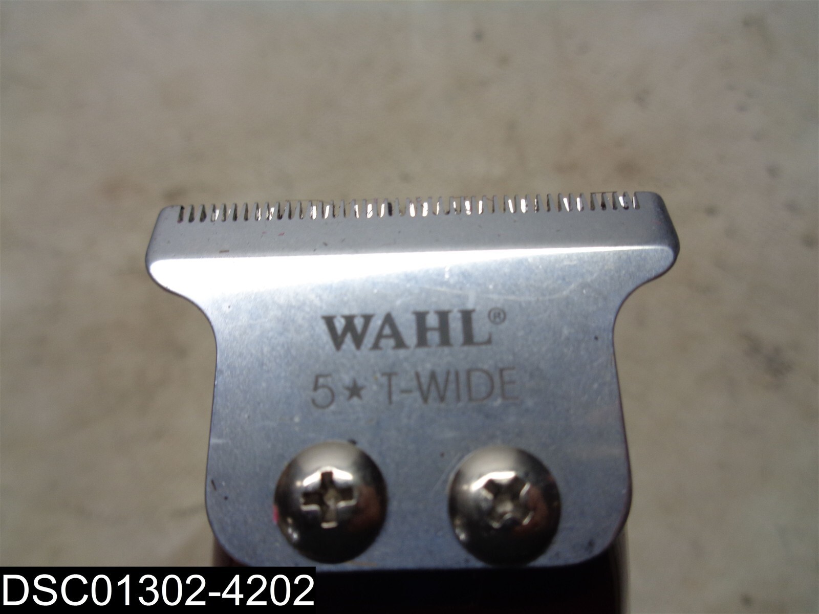No Charger: Wahl Cordless Detailer 5 T-Wide