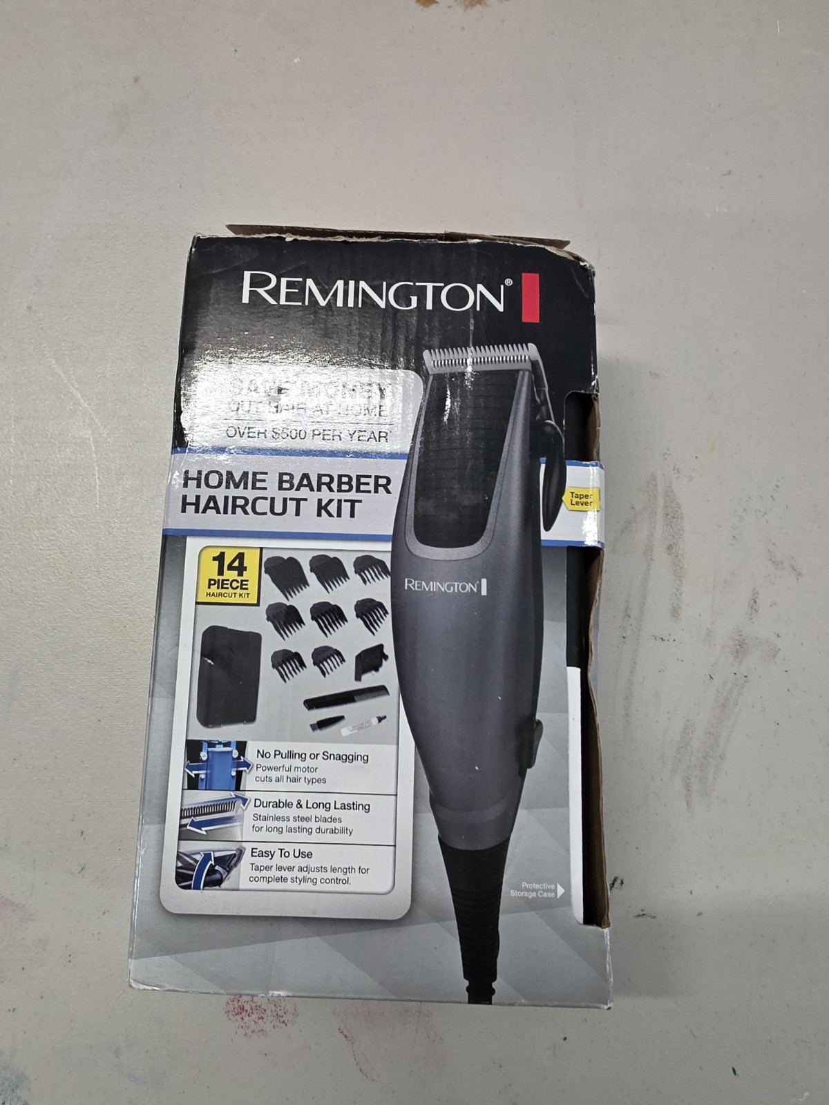 Remington HC 1090 Hair Clippers with Many Attachments in Plastic Case Works!