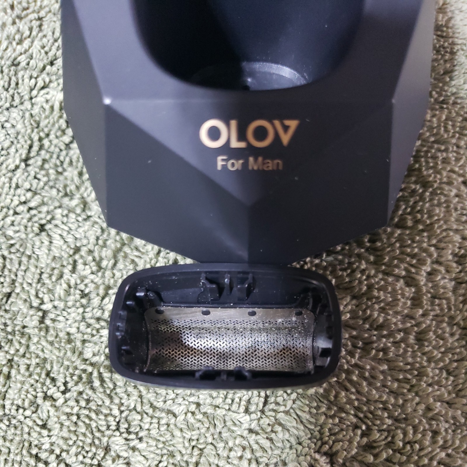 OLOV Men’s Body Trimmer / Charging Stand, Black Model YH-7280