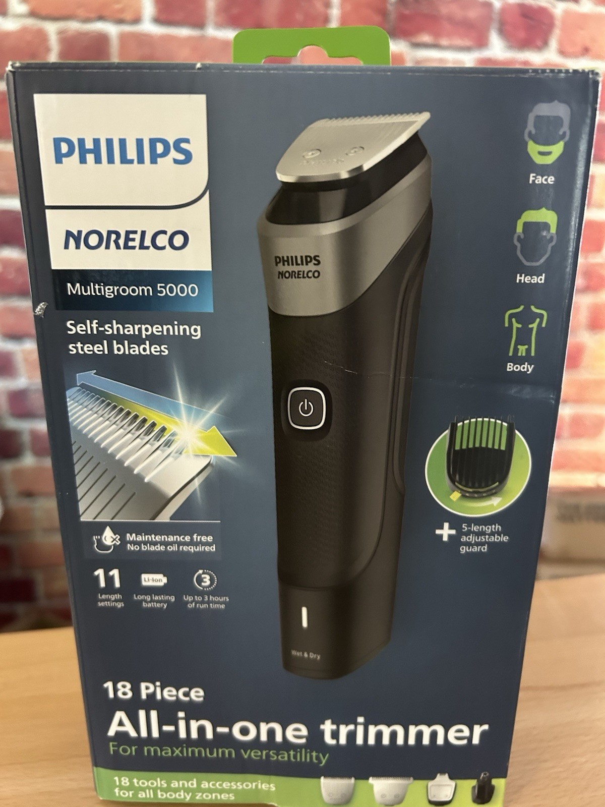 Philips Norelco Multigroom Series 5000 Trimmer 18pc Kit MG5910/49. OPEN BOX**